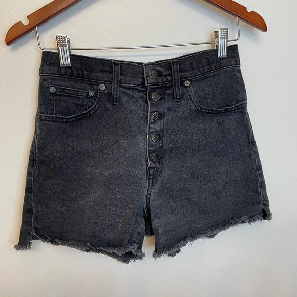 Madewell|| 2 for 1 Cut off shorts, Size 26 - Picture 11 of 15